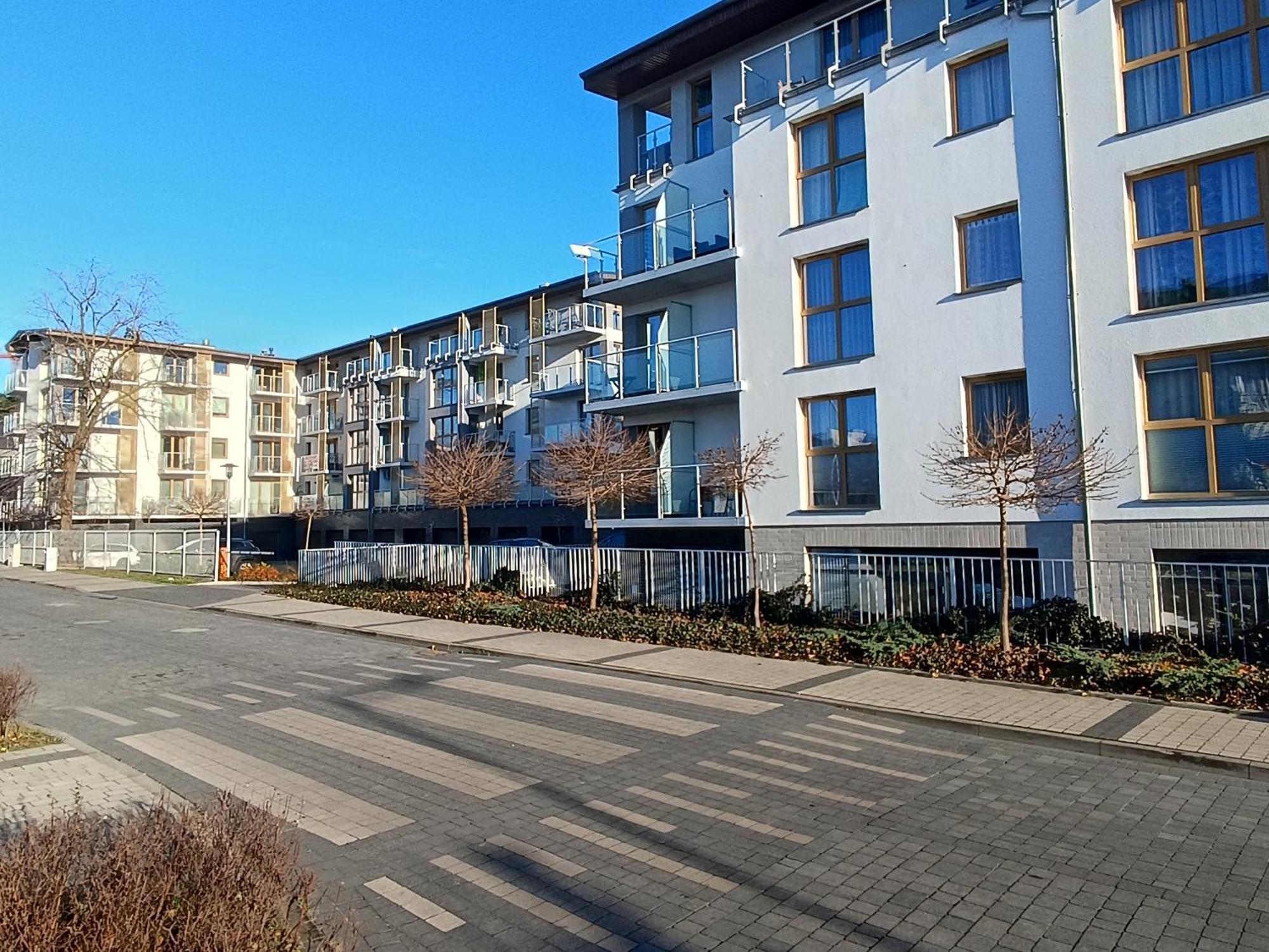 Apartament Dla Dwojga Dziwnówek Exteriör bild
